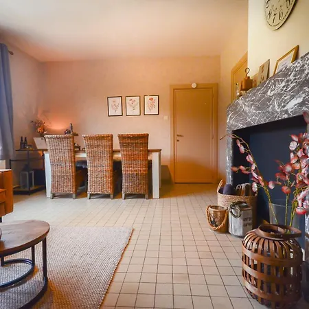 Oud Douanehuis Belge Apartament