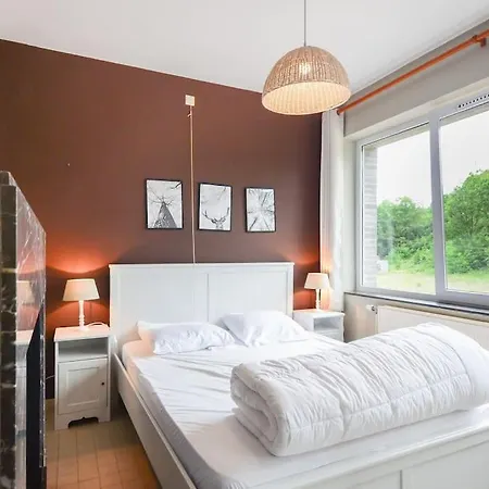 Oud Douanehuis Belge Apartament